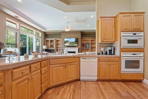1208 Vienna Dr, Lodi, CA 95242 photo 17