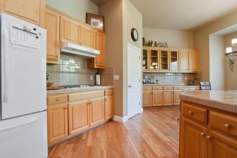 1208 Vienna Dr, Lodi, CA 95242 photo 19