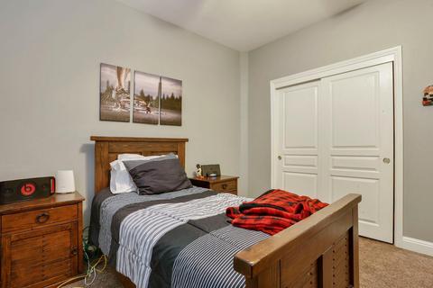 1208 Vienna Dr, Lodi, CA 95242 photo 33