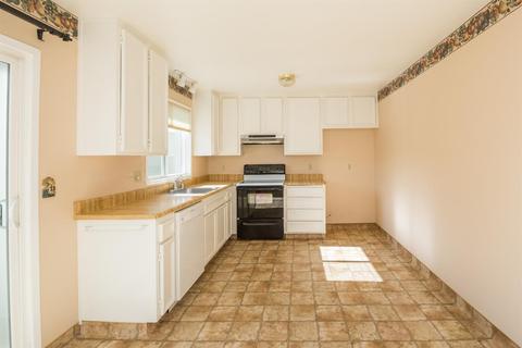 308 Avila Ct, Modesto, CA 95354 photo 13