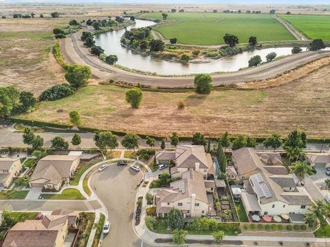 1121 Old Wharf Ct, Lathrop, CA 95330 photo 4