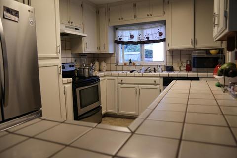 1429 Albany Ave, Modesto, CA 95350 photo 3