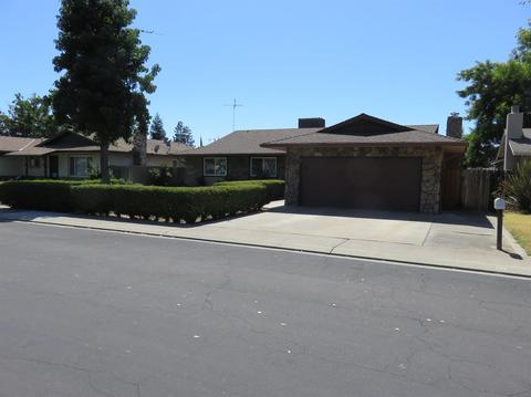 1213 Marymar Dr, Modesto, CA 95355 photo 3