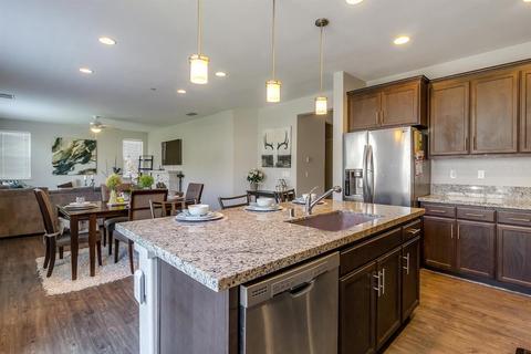 1229 Darrow Dr, Lathrop, CA 95330 photo 22