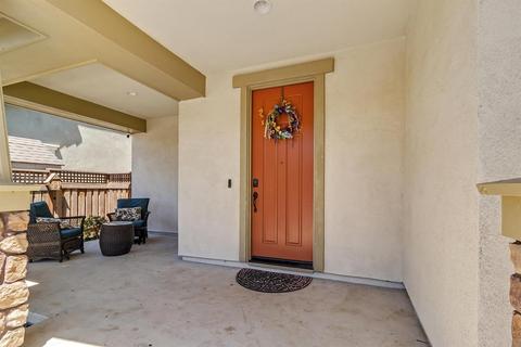 1229 Darrow Dr, Lathrop, CA 95330 photo 4