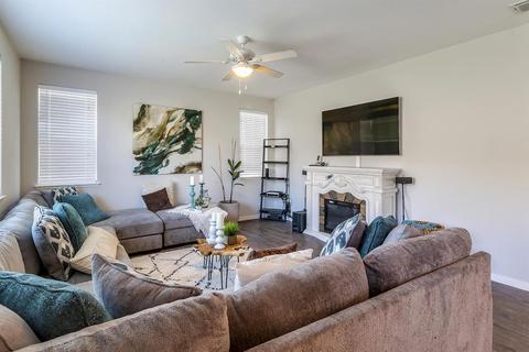 1229 Darrow Dr, Lathrop, CA 95330 photo 10