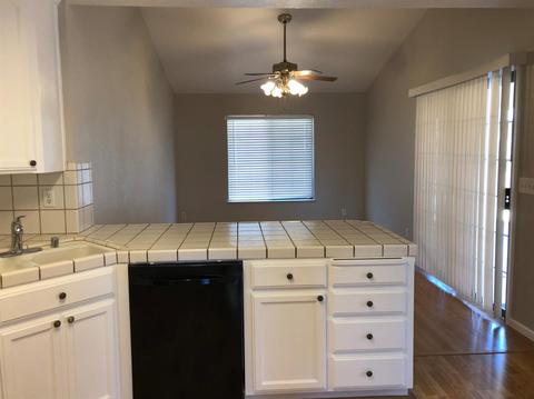 1619 Brookside Dr, Manteca, CA 95336 photo 5