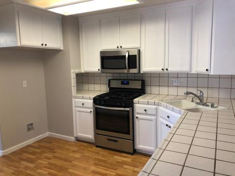 1619 Brookside Dr, Manteca, CA 95336 photo 3