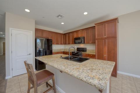 270 Lavender Ln, Patterson, CA 95363 photo 10