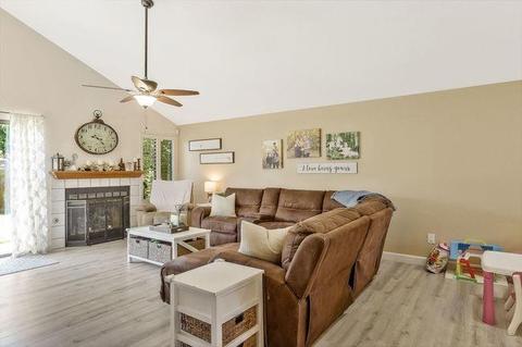 2432 Floyd Ave, Modesto, CA 95355 photo 13