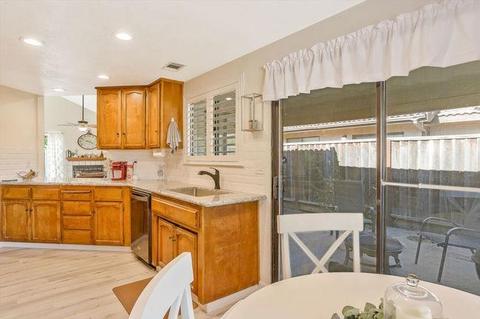 2432 Floyd Ave, Modesto, CA 95355 photo 11