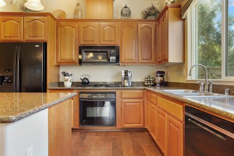 1050 Brooks Ln, Ripon, CA 95366 photo 10