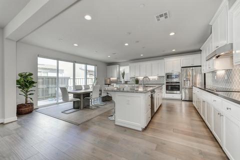 1009 Dolcini Ln, Davis, CA 95616 photo 3