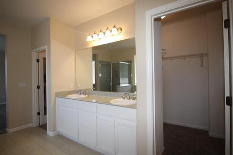 2816 Essie Way, Modesto, CA 95355 photo 26