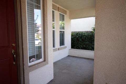 2816 Essie Way, Modesto, CA 95355 photo 4