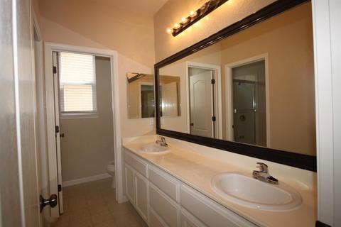 2816 Essie Way, Modesto, CA 95355 photo 18