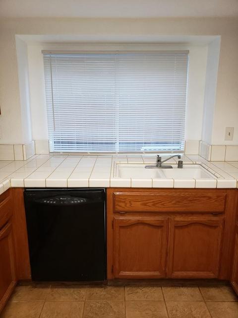 8645 Shadow Crest Cir, Antelope, CA 95843 photo 18