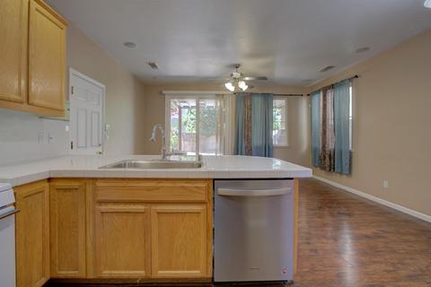 1679 Richland Ave, Ceres, CA 95307 photo 5