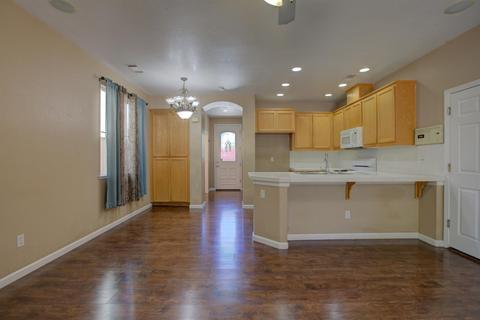 1679 Richland Ave, Ceres, CA 95307 photo 3