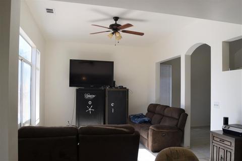 2104 Liselle Ln, Modesto, CA 95358 photo 8