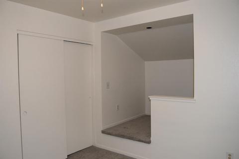 2104 Liselle Ln, Modesto, CA 95358 photo 15