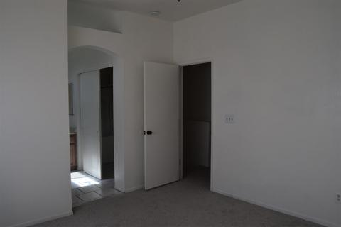 2104 Liselle Ln, Modesto, CA 95358 photo 11