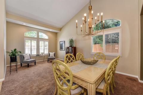 5217 Wyndham Oak Ln, Carmichael, CA 95608 photo 4