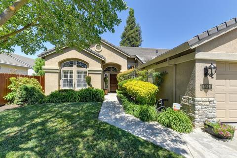 5217 Wyndham Oak Ln, Carmichael, CA 95608 photo 2