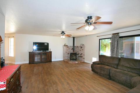 10635 Emerson St, Elverta, CA 95626 photo 4
