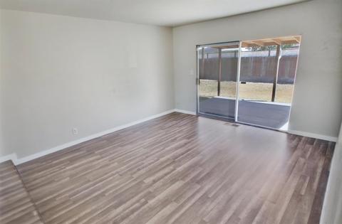 456 W Kavanagh Ave, Tracy, CA 95376 photo 5