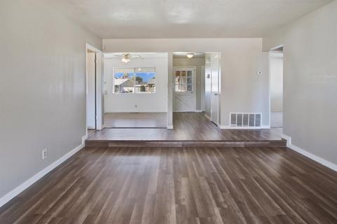 456 W Kavanagh Ave, Tracy, CA 95376 photo 6