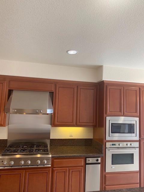 16571 Pilgrim Ct, Lathrop, CA 95330 photo 3
