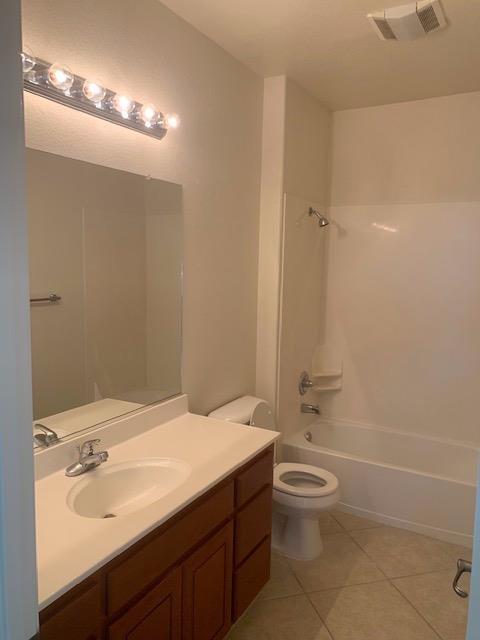16571 Pilgrim Ct, Lathrop, CA 95330 photo 7