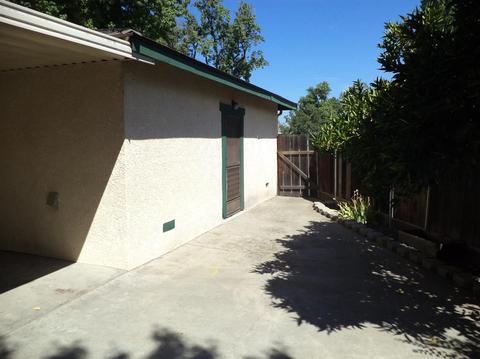 1406 Cherrywood Dr, Modesto, CA 95350 photo 23