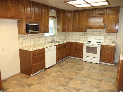 1406 Cherrywood Dr, Modesto, CA 95350 photo 11
