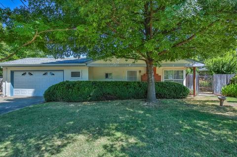 4921 Kenneth Ave, Carmichael, CA 95608 photo 3