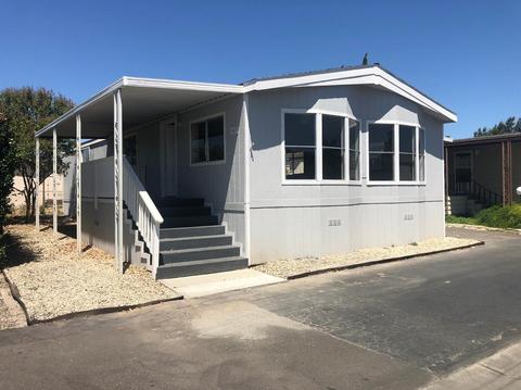 4413 Trojans Way, Modesto, CA 95355 photo 1