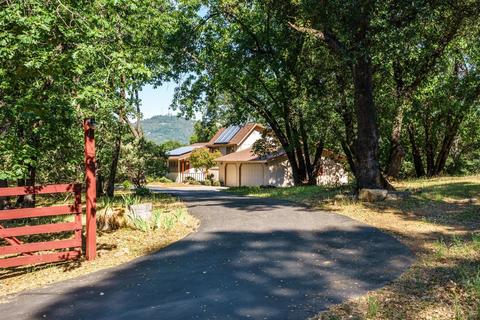 22148 Montgomery Rd, Sonora, CA 95370 photo 2