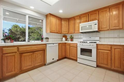 2037 American River Trl, Cool, CA 95614 photo 11