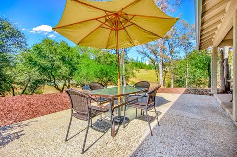 2037 American River Trl, Cool, CA 95614 photo 9