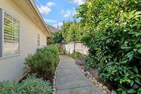 2428 Saint Moritz Dr, Lodi, CA 95242 photo 43