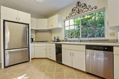 2428 Saint Moritz Dr, Lodi, CA 95242 photo 18