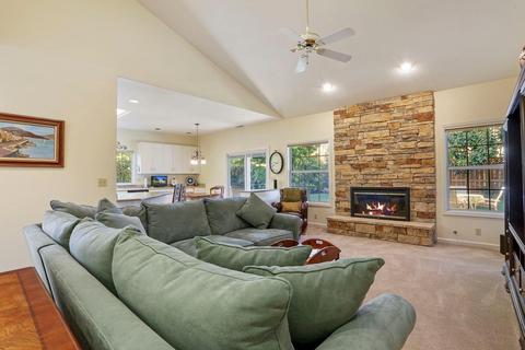 2428 Saint Moritz Dr, Lodi, CA 95242 photo 23