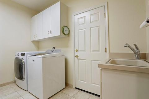 2428 Saint Moritz Dr, Lodi, CA 95242 photo 25