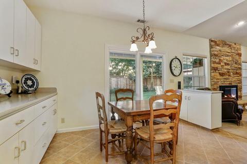 2428 Saint Moritz Dr, Lodi, CA 95242 photo 21