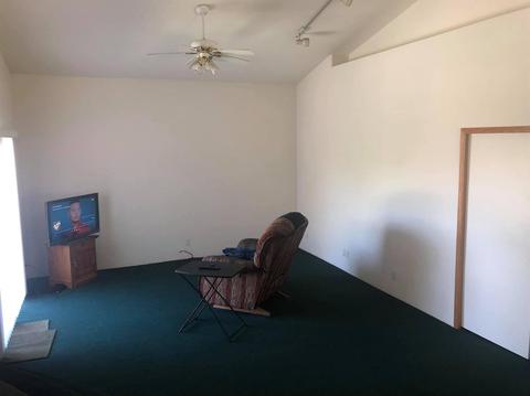 818 E Lake Ave, Manteca, CA 95337 photo 5