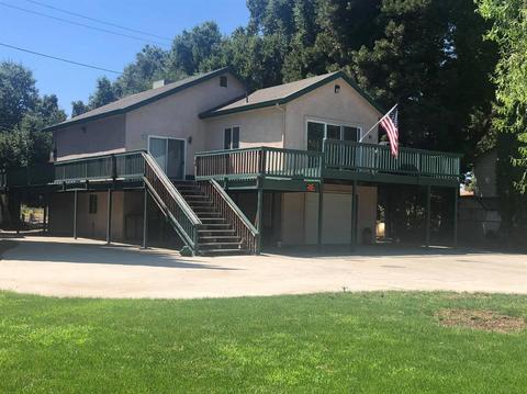 818 E Lake Ave, Manteca, CA 95337 photo 1