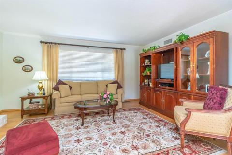 4300 Paradise Dr, Carmichael, CA 95608 photo 19