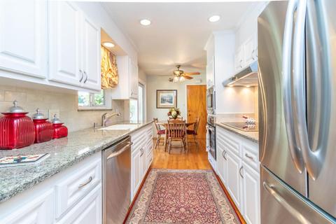 4300 Paradise Dr, Carmichael, CA 95608 photo 12