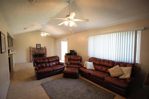 1272 Villa Dr, Merced, CA 95340 photo 4
